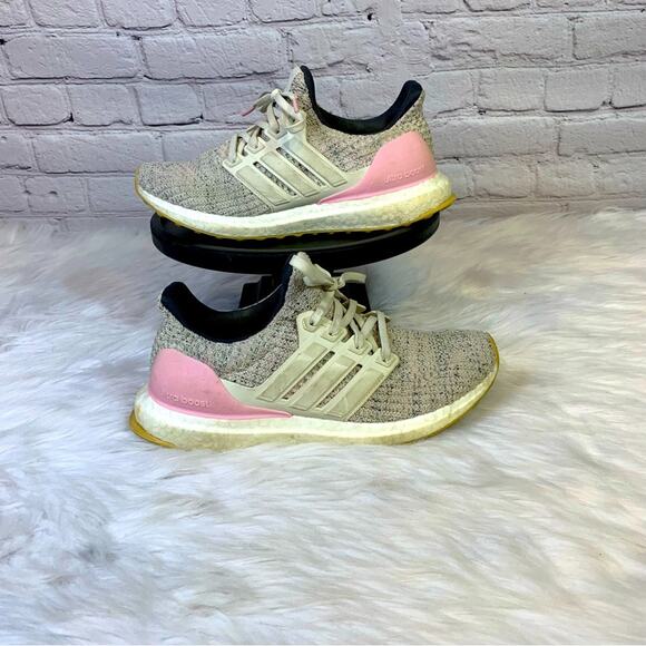 Adidas Grey & Pink Boost Sneaker Size 6 - Picture 2 of 7